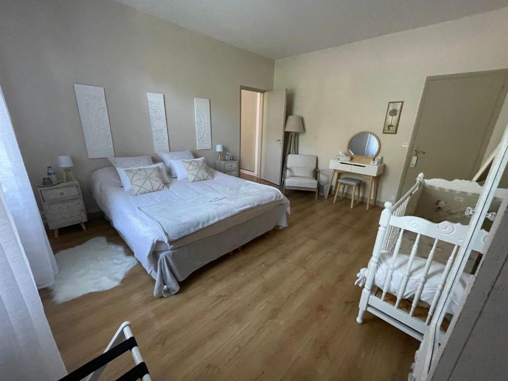 La Boheme Bed and Breakfast Francastel Eksteriør billede